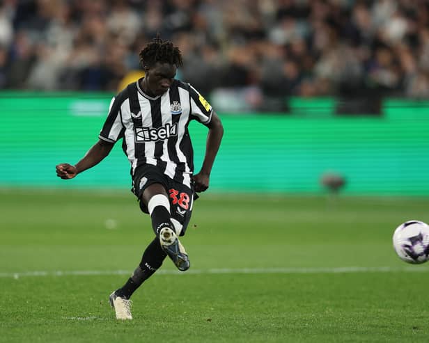 Garang Kuol in action for Newcastle United