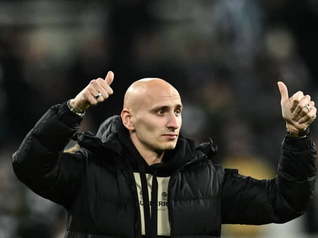 Former Newcastle United midfielder Jonjo Shelvey is training with Burnley ahead of a potential move to the Championship side