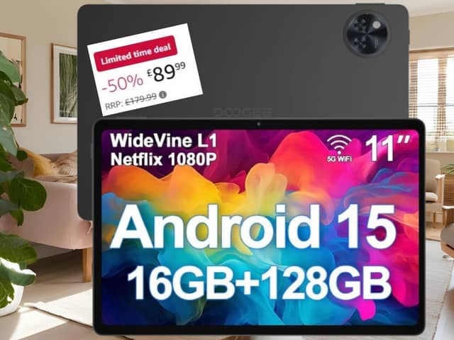 The Doogee U11 normally costs £179.99