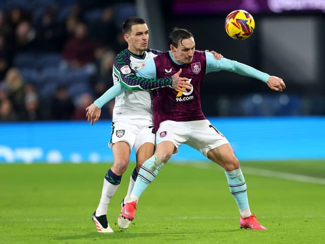 Burnley and Sunderland could not be separated in the EFL Championship. James Trafford saved two of Wilson Isidor's penalties. 