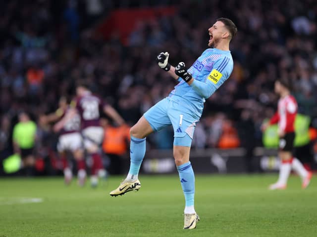 Martin Dubravka of Newcastle United celebrates after teammate Sandro Tonali (not pictured) scored their team's third goal during the Premier League match between Southampton FC and Newcastle United FC at St Mary's Stadium on January 25, 2025 in Southampton, England. (Photo by Ryan Pierse/Getty Images)