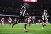 Alexander Isak celebrates scoring for Newcastle United against Arsenal at the Emirates Stadium.