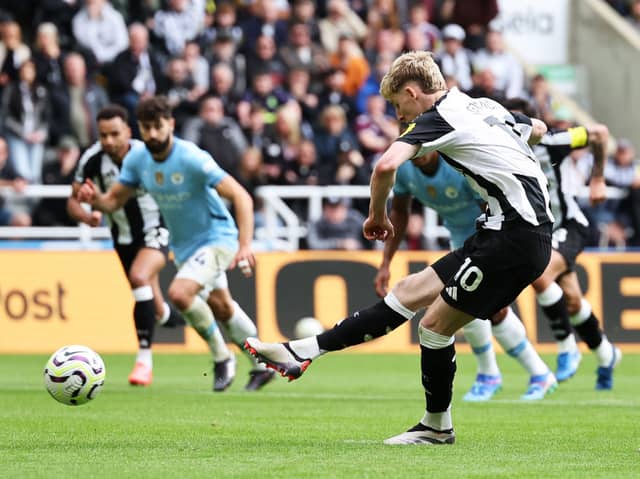 Newcastle United winger Anthony Gordon could be fit to face Manchester City.