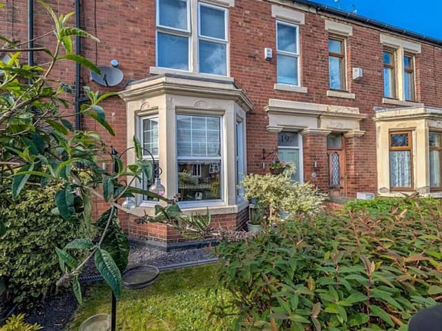 Horsley Hill Road (Credit: Andrew Craig, South Shields)