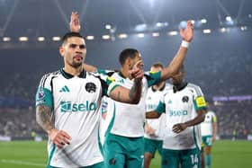 Bruno Guimaraes of Newcastle United celebrates scoring his team's first goal with teammates during the Premier League match between West Ham United FC and Newcastle United FC at London Stadium on March 10, 2025 in London, England. (Photo by Justin Setterfield/Getty Images)