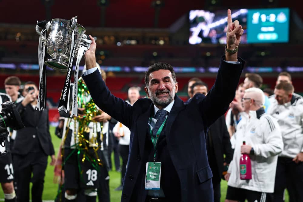 Yasir Al-Rumayyan with the Carabao Cup.