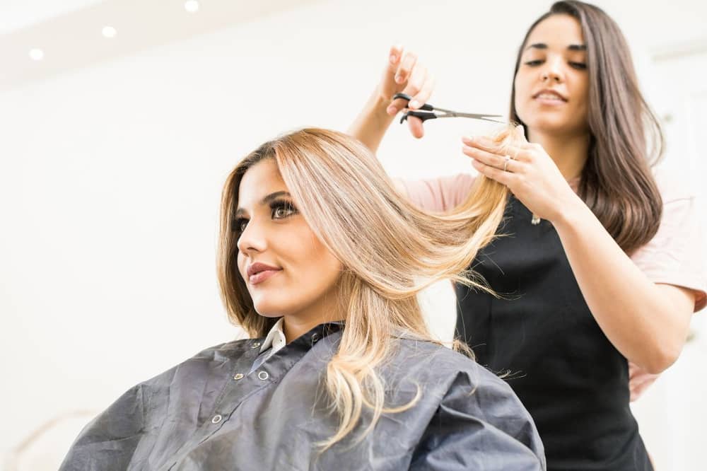 6 annoying habits you're doing that is driving your hairdresser crazy - you’ve probably done all of them 