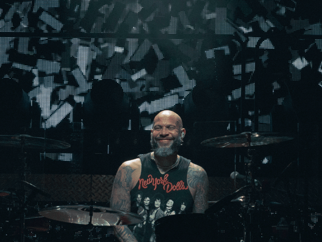 Drummer Frank Ferrer has left Guns N' Roses 'amicably' after being with the band for 19 years.