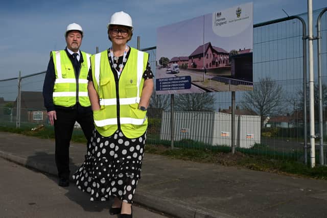 Cllr Jim Foreman, Lead Member for Housing and Community Safety and Cllr Tracey Dixon, Leader of South Tyneside Council at the Lizard Lane development.