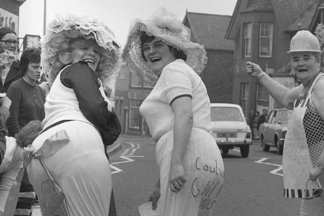 Whitburn Workmens Club and the Grey Horse Public House competed in an Easter bonnet parade and "knicker relay" in 1976.