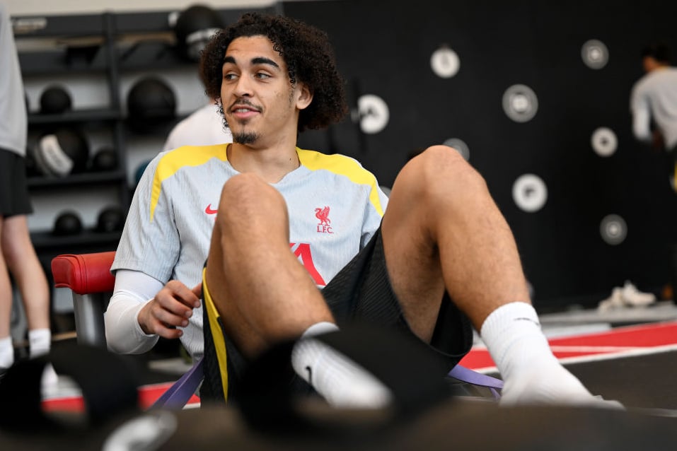 Liverpool coach tips ex-Sunderland loanee for major England future amid latest injury setback