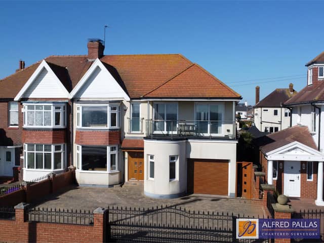 Whitburn Bents Road (Credit: Alfred Pallas)