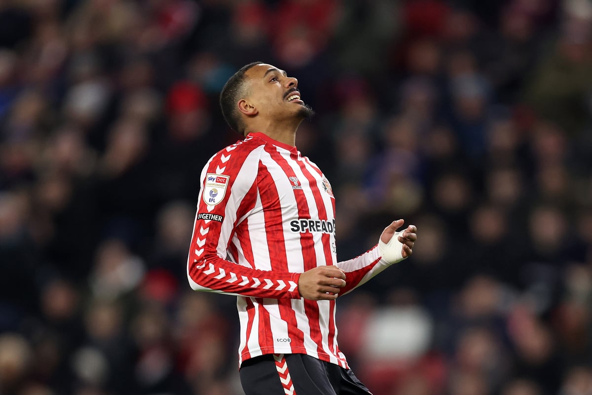 Ex-FIFA ref accuses Sunderland player of 'outrageous act' during Coventry City play-off win