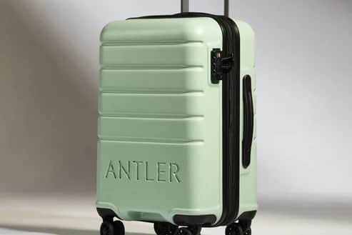 Stylish and sturdy cabin suitcase from Antler with double wheels and TSA lock