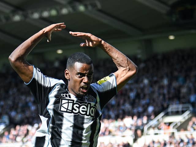 Alexander Isak in action for Newcastle United