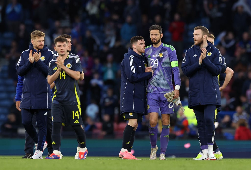 Craig Gordon provides injury update ahead of testimonial match between Sunderland and Hearts
