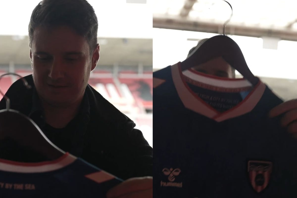 I feel emotional - Watch Lake Poets singer Marty respond after seeing the lyrics of his song woven into new SAFC strip