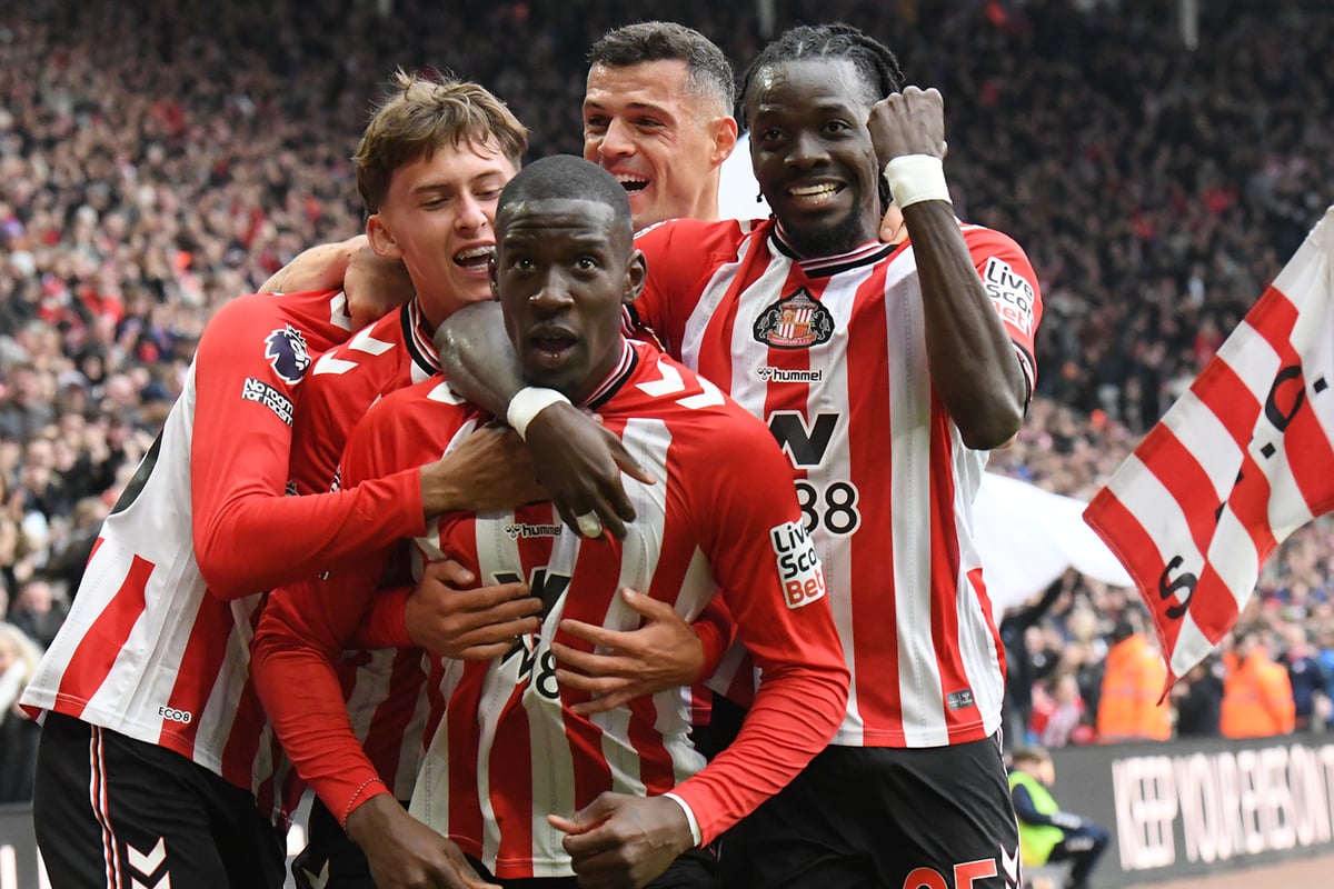 How Sunderland try to make sure they sign the right characters as Régis Le Bris makes 'family' dressing room point