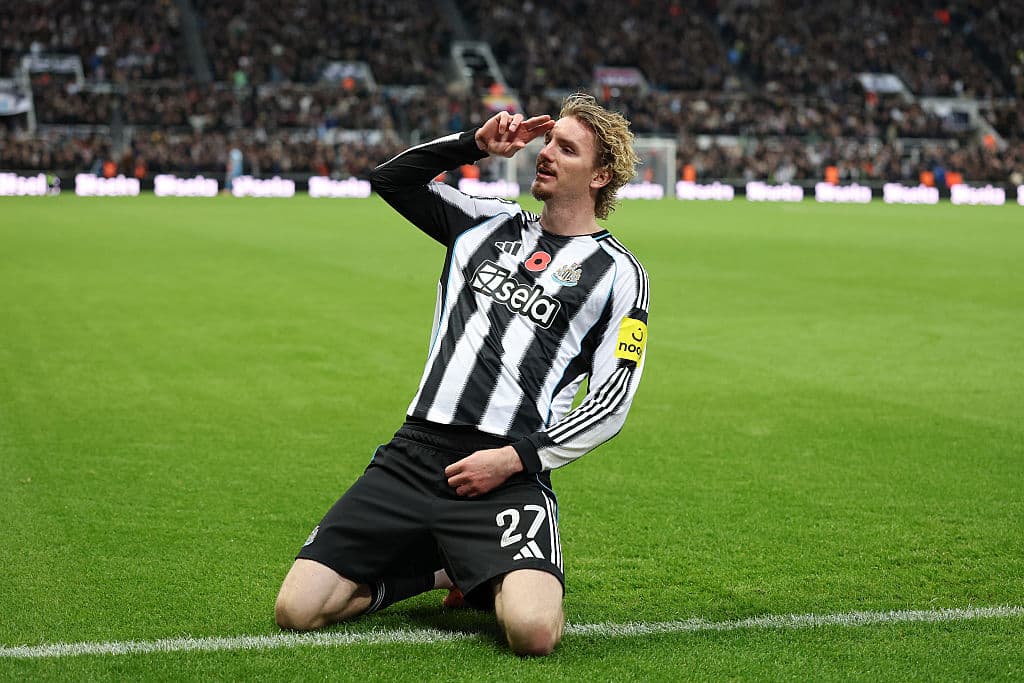 'So easy' - Woltemade's Isak claim after making mockery of NUFC transfer switch - Shields Gazette 'So easy' - Woltemade's Isak claim after making mockery of NUFC transfer switch - Shields Gazette