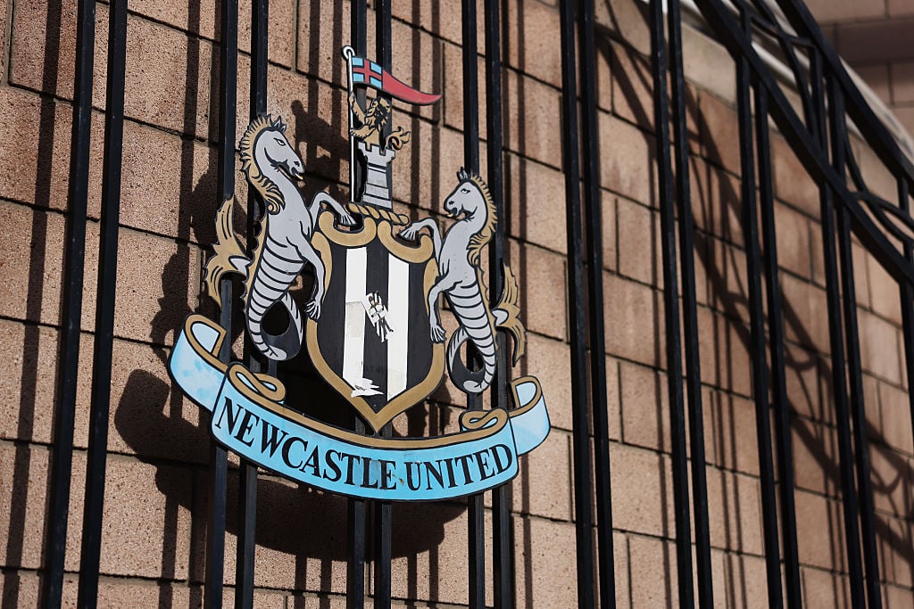 Newcastle United set to confirm key departure as former Arsenal man eyes 'overseas' move
