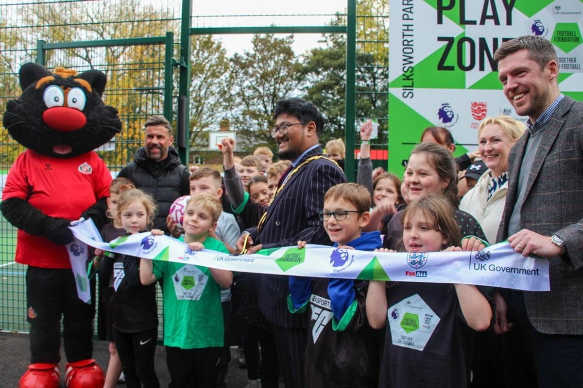 Sunderland AFC legend Kevin Phillips officially opens new Play Zone to get communities active