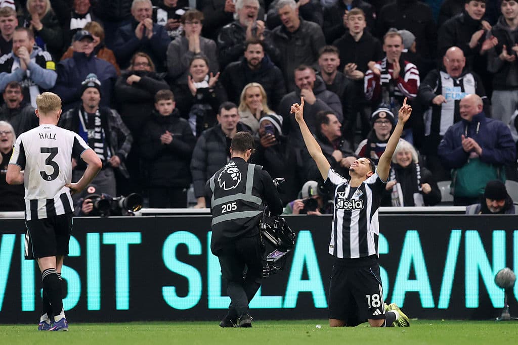 Der Star von Newcastle United mit sechs Toren hat bereits einem Wechsel ...