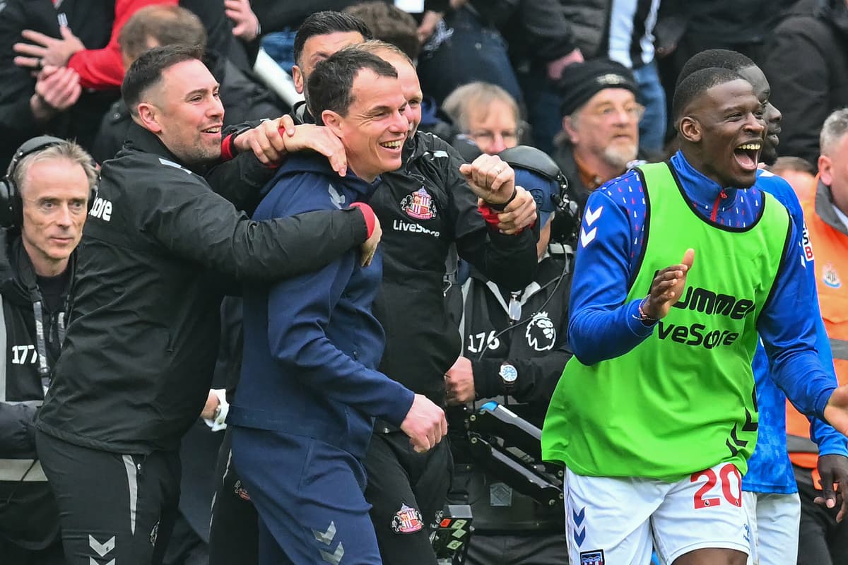 Régis Le Bris handed major Sunderland injury boost as winger spotted ...