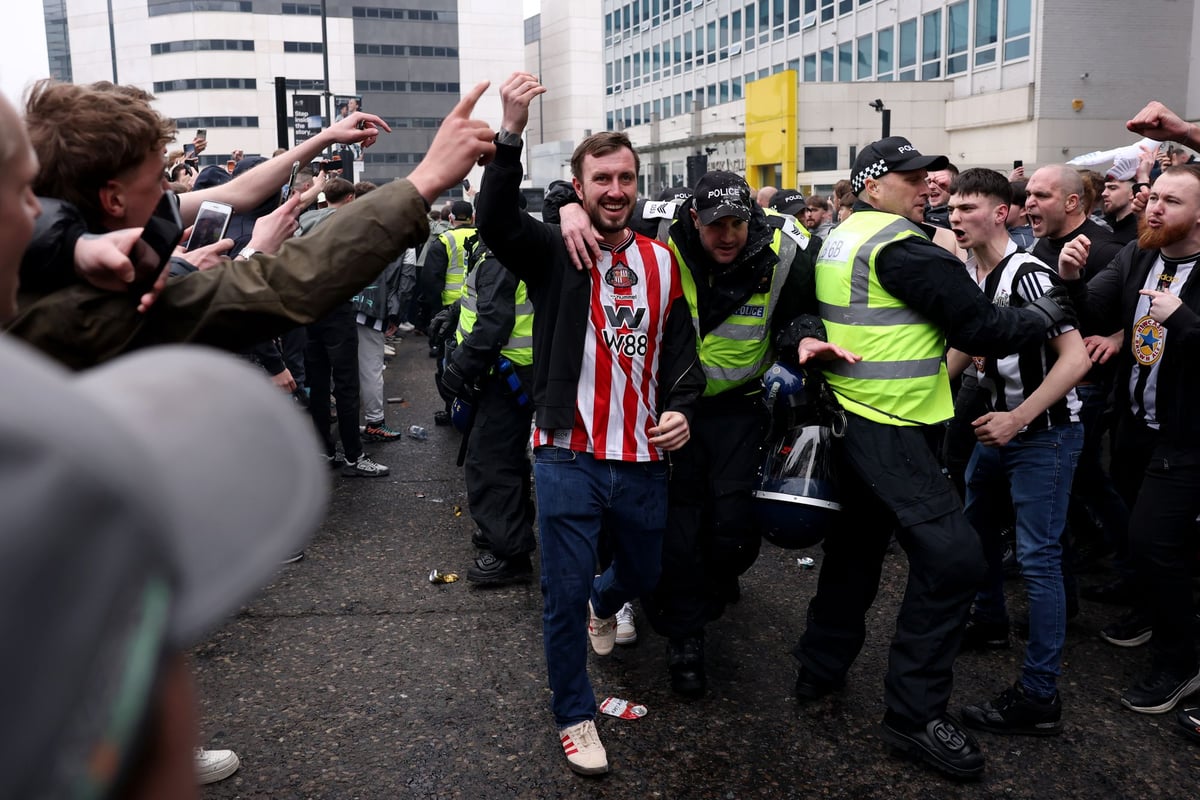 Newcastle and Sunderland derby moved to December 6, away fans bussed