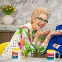 The average participant receives one and a half chocolate eggs per year