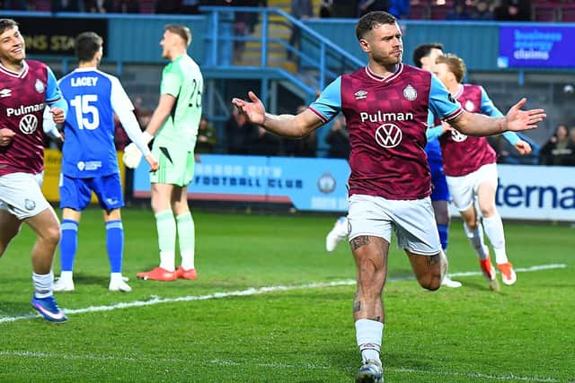 Paul Blackett scores during South Shields' home game with Macclesfield (photo Kevin Wilson)