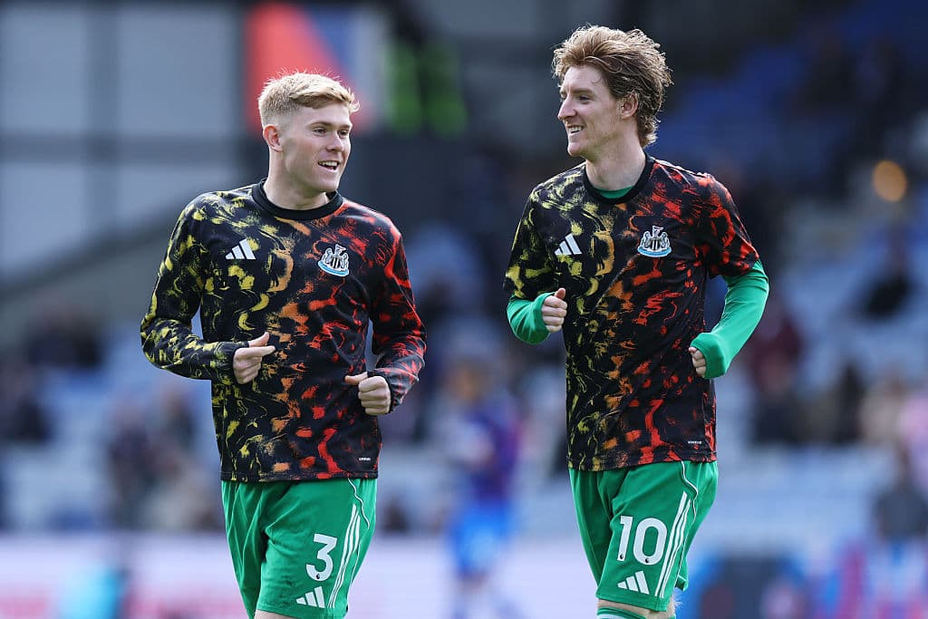 Die Wahrheit über das Heimtrikot von Newcastle United für die Saison ...