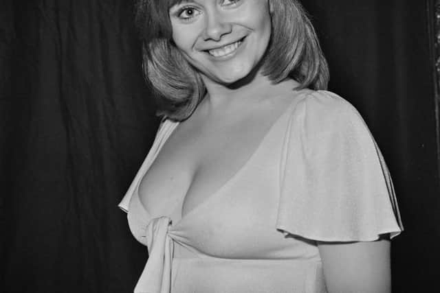 British actress Anne Aston, the 'Golden Girl' on British television game show 'The Golden Shot'.
(Photo by Evening Standard/Hulton Archive/Getty Images)