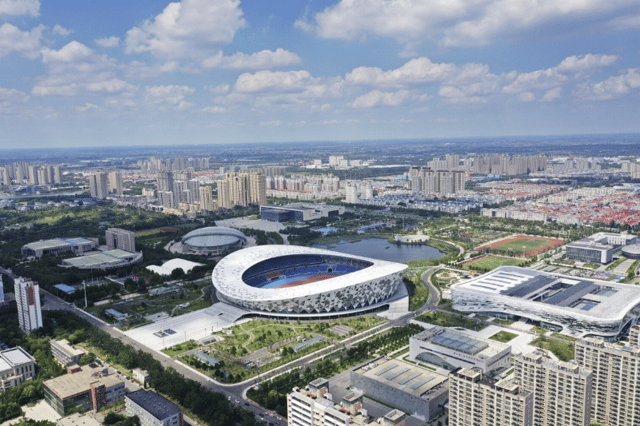 The plan highlights five distinct features and centers on the comprehensive elevation of the city's eight qualities.