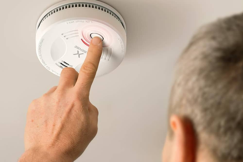 X-Sense has a range of smart smoke detectors - but this one couldn't be simpler. You don't even need to replace its battery