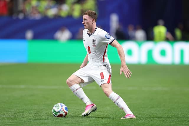 Elliot Anderson #8 of England runs with the ball during the FIFA World Cup 2026 Round Of 32 match between England and Congo DR at Atlanta Stadium on July 01, 2026 in Atlanta, Georgia. (Photo by Darrian Traynor/Getty Images)