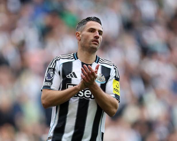 Fabian Schar of Newcastle United applauds the fans  during the Premier League match between Newcastle United FC and Everton FC at St James' Park on May 25, 2025 in Newcastle upon Tyne, England. (Photo by George Wood/Getty Images)
