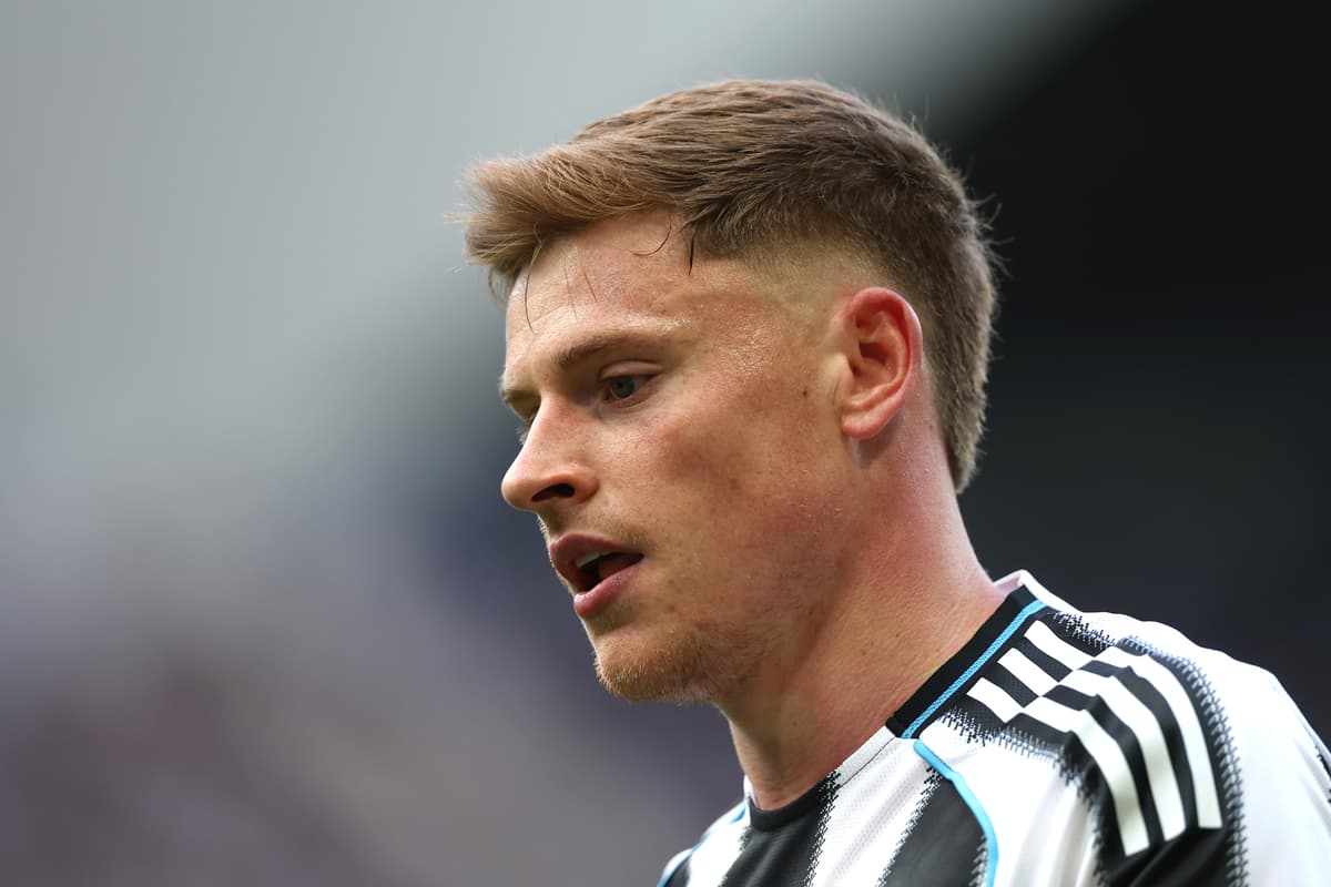 „Rücksichtslos“ – | Harvey Barnes antwortet auf eine „verrückte“ Frage zum ...