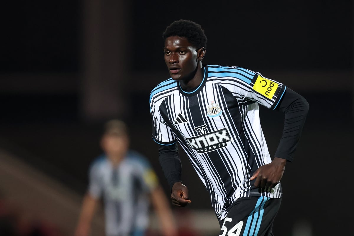 I just signed for Newcastle United on a free & I'm already loving football again