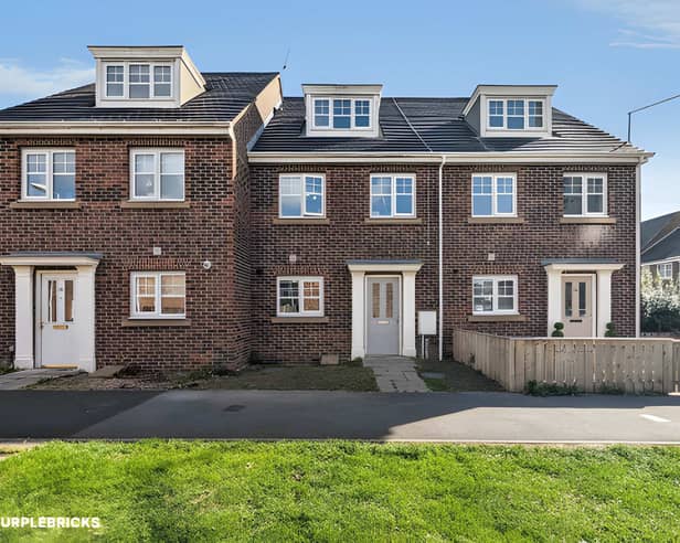 This three-bedroom townhouse on North Street offers a town-centre base in Jarrow, with shops and everyday amenities close by.