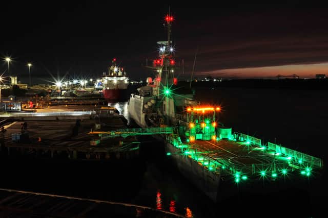 HMS Forth deploys its new helicopter landing system on the River Tees.