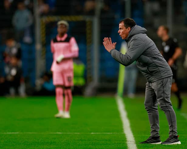 Sunderland head coach Regis Le Bris