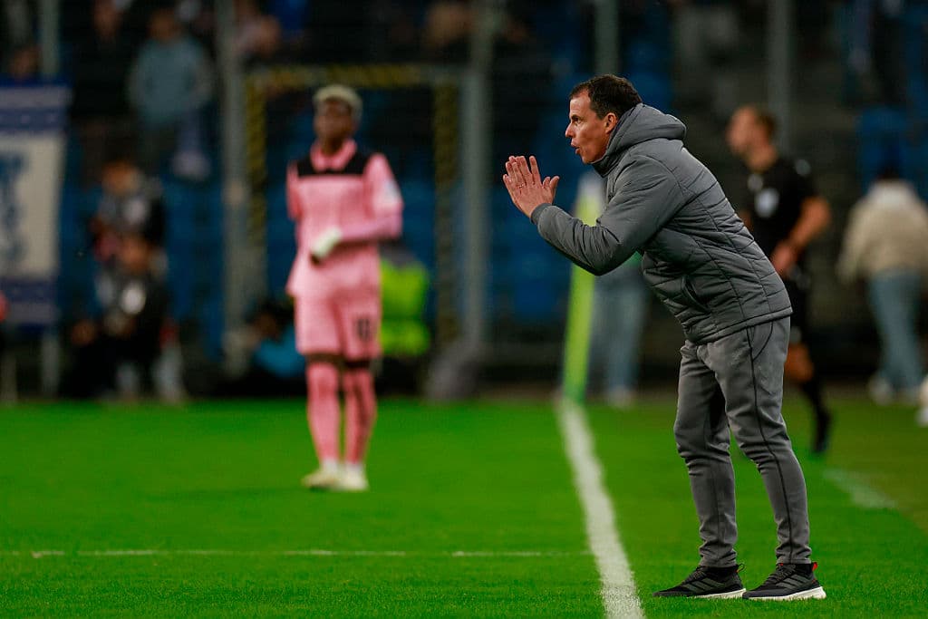Régis Le Bris delivers honest verdict on Sunderland's Europa League draw ...