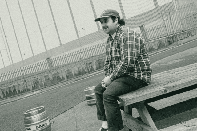 Patrick Gosling has released his latest single, 'Tombstone Valley'.