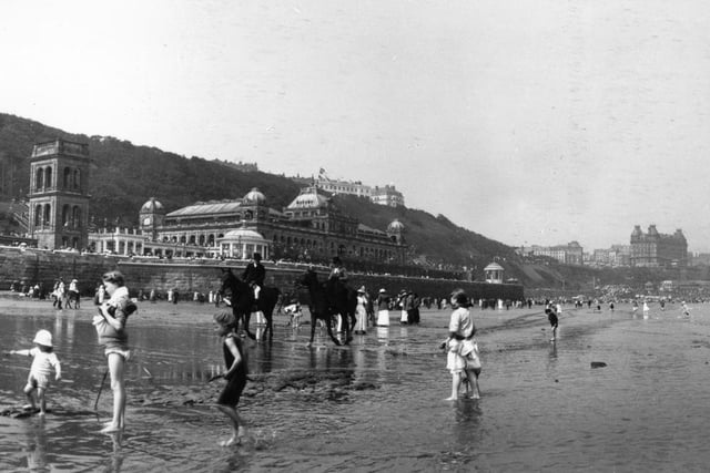 Scarborough Seafront circa 1900: Panoramic view of the beach at Scarborough, Yorkshire.