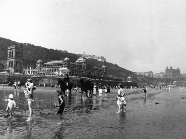 Scarborough Seafront circa 1900: Panoramic view of the beach at Scarborough, Yorkshire.