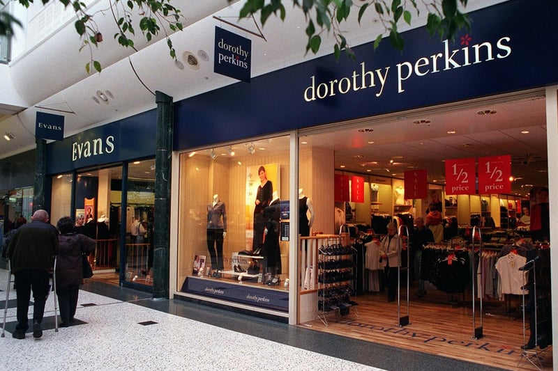 Dorothy Perkins was having a sale in November 1998.