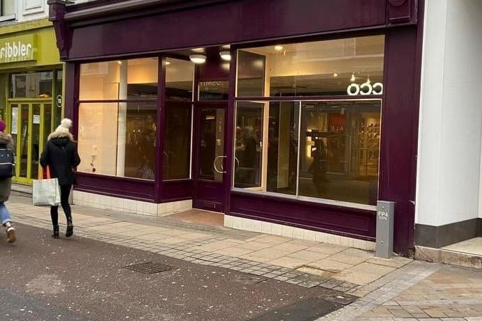 Thorntons announced that it would close all of its stores and operate as online-only in March 2021. The White Rose store was the only remaining Thorntons in Leeds, after the Commercial Street store closed in early 2020.