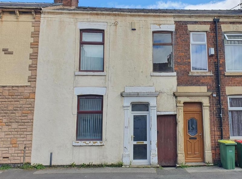 82 Inkerman Street, Ashton-On-Ribble, Preston, Lancashire PR2 2AQ | This three bedroom mid-terrace comprises of a reception room, kitchen, three bedrooms and a bathroom. Guide is £25,000+.