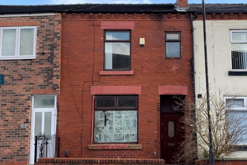 10 Walter Street, Leigh, Greater Manchester WN7 4TY | Comprising of a reception room, kitchen/diner, bathroom and three bedrooms, this mid-terrace property has a guide price of £30,000+.