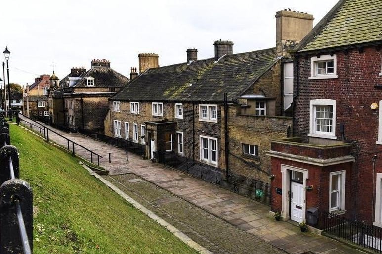 The third biggest price hike was in Pudsey North East where the average price rose to £199,253, up by 30.1% on the year to September 2019. Overall, 85 houses changed hands here between October 2019 and September 2020, a drop of 31% in property sales.
